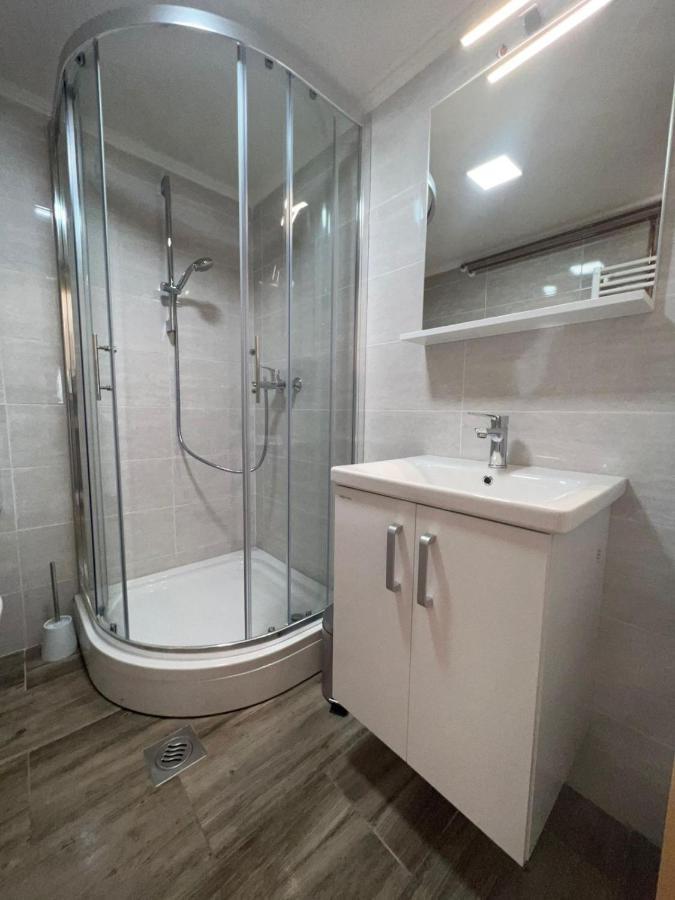 Apartmani Albatros Perusic エクステリア 写真